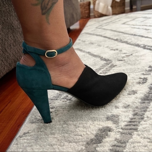 24. Hudson London Womens Dress Shoes Ankle Strap Color-blocked Sz 38 EU / 7 US - Picture 2 of 11